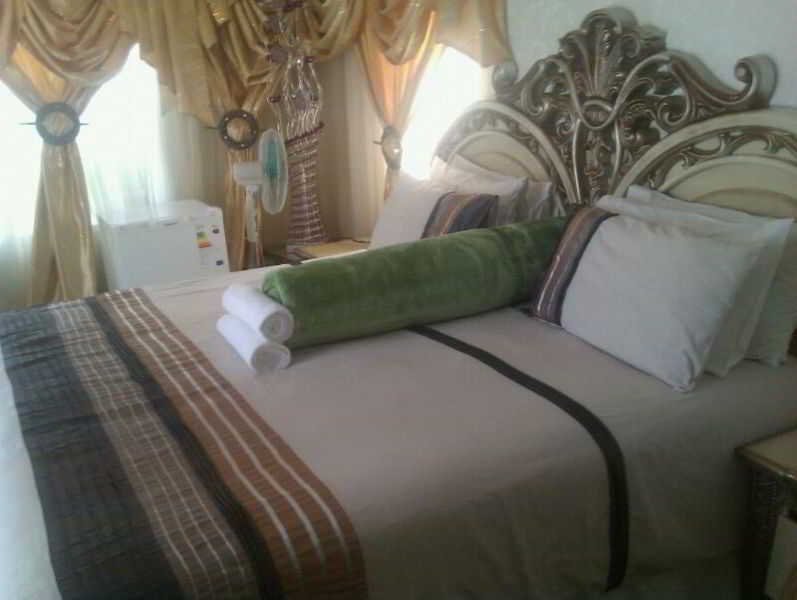 Bulawayo Continental Hotel Εξωτερικό φωτογραφία